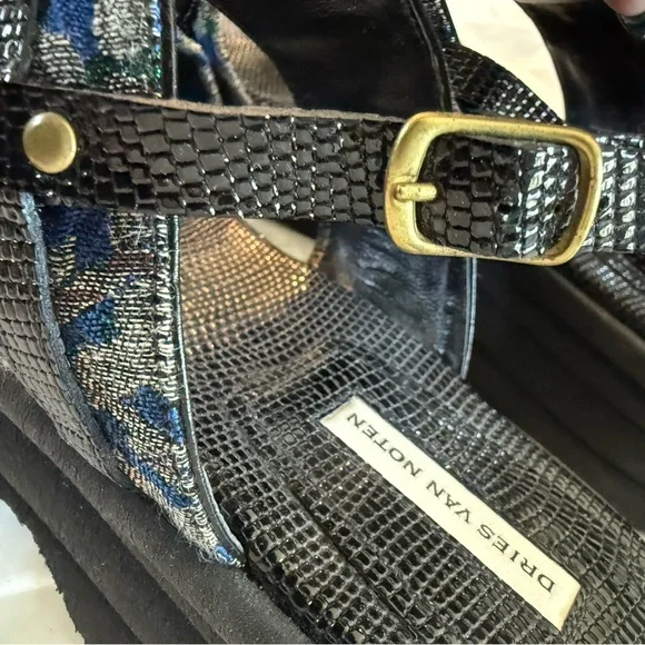 Dries Van Noten Black and Blue Sandals, Jet Beads and Lizard embossed leather - Picture 4 of 10